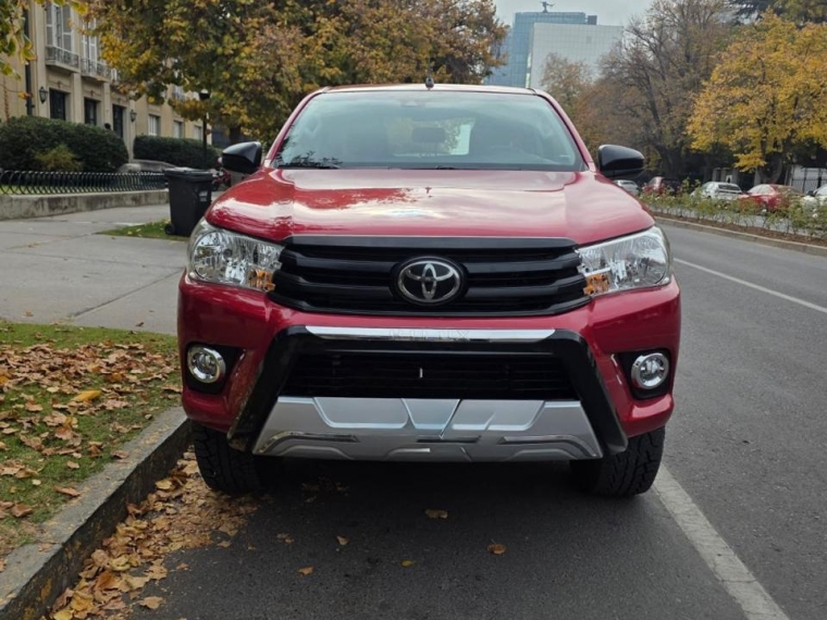 TOYOTA HILUX DX 4X2  2.4 - imagen 3