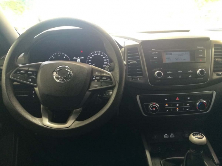 Ssangyong Grand musso Glx 2.2td 6mt 4wd 2023 Usado  Usado en Webautos.cl