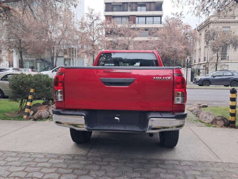 TOYOTA HILUX DX 4X2 2.4 - imagen 5