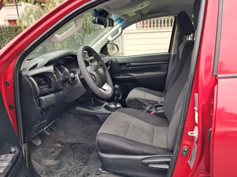 TOYOTA HILUX DX 4X2 2.4 - imagen 7
