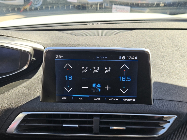 Peugeot New 3008 3008 Active Bluehdi 1.5 2019 Usado en Rosselot Usados