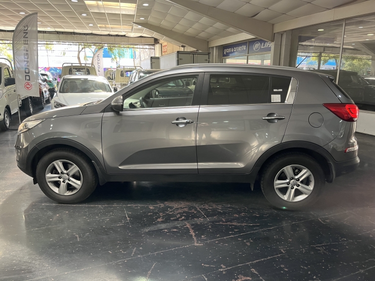 Kia Sportage Ex 2.0l Gsl Aut 2wd 2016  Usado en Grass & Arueste Usados