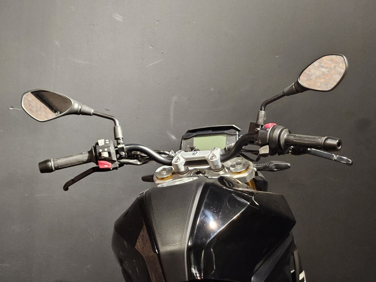 Bmw G 310 r . 2025 Usado en BMW Premium Selection Bmw G 310 r . 2025 Usado en BMW Premium Selection