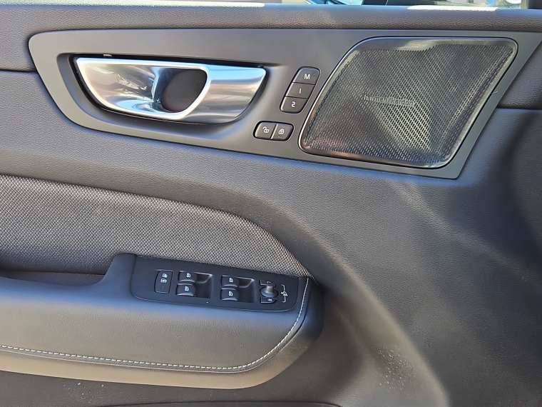 Volvo Xc60 T8 Awd Recharge Ultimate Dark 2025 Usado  Usado en BMW Premium Selection