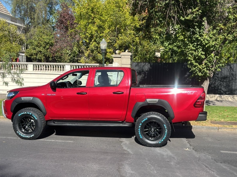 Toyota Hilux Dx 4x4 2.4 2025  Usado en GT Autos