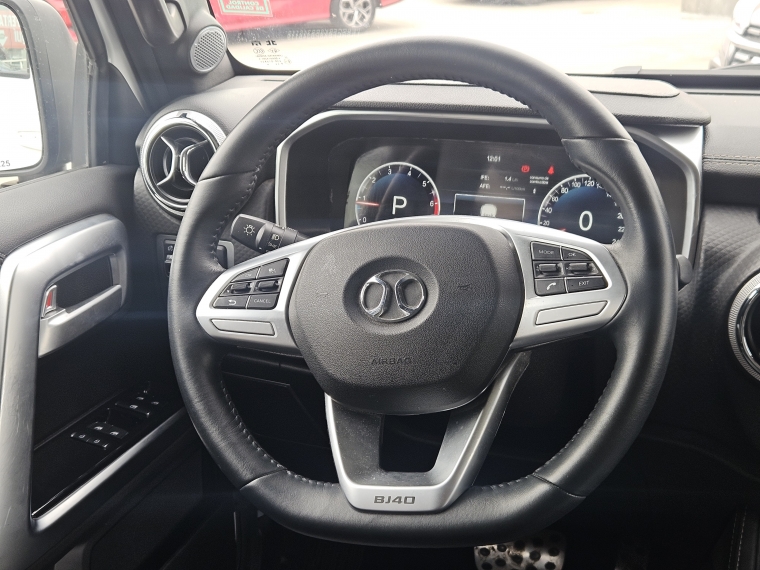 Baic Bj40 Bj40p Gdi 4x4 2.0t Aut 2024 Usado en Rosselot Usados