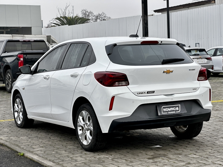 Chevrolet Onix Hb 1.0t Ltz Mt 2025 Usado  Usado en Kovacs Usados