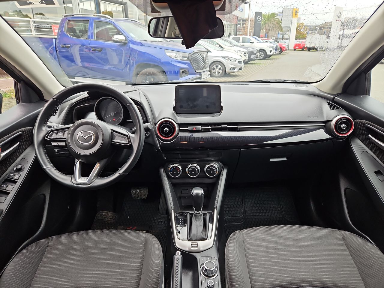 Mazda 2 2 Sport Hb 1.5  Aut. 2023 Usado  Usado en Webautos.cl