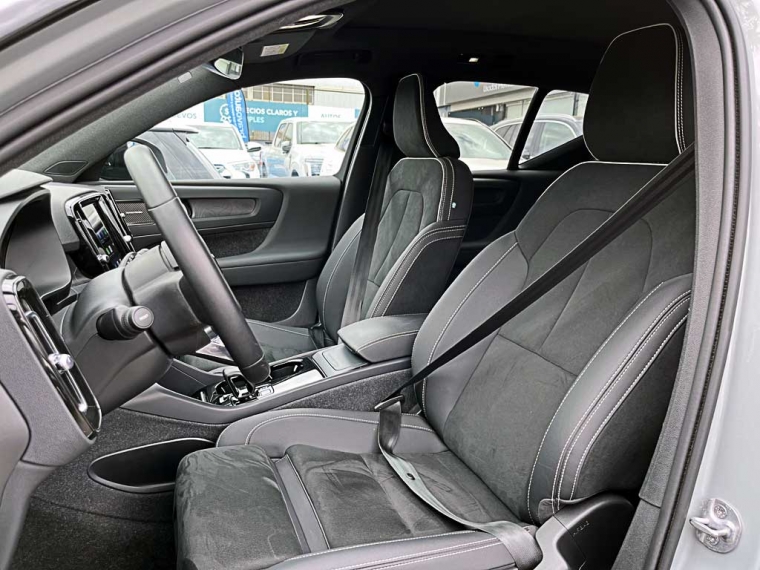 Volvo Xc40 P8 Recharge 2024 Usado Usado en BMW Premium Selection Volvo Xc40 P8 Recharge 2024 Usado Usado en BMW Premium Selection