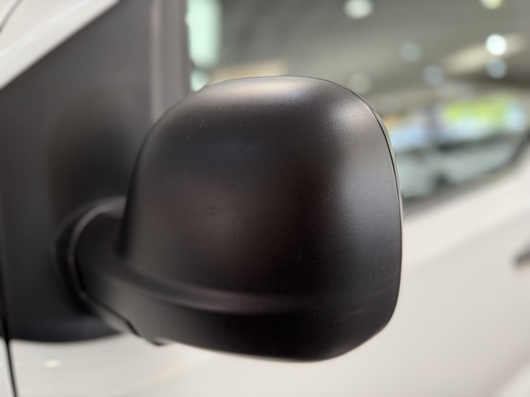 Peugeot Expert 2.0l Hdi 150hp 6mt Ac 2022  Usado en Grass & Arueste