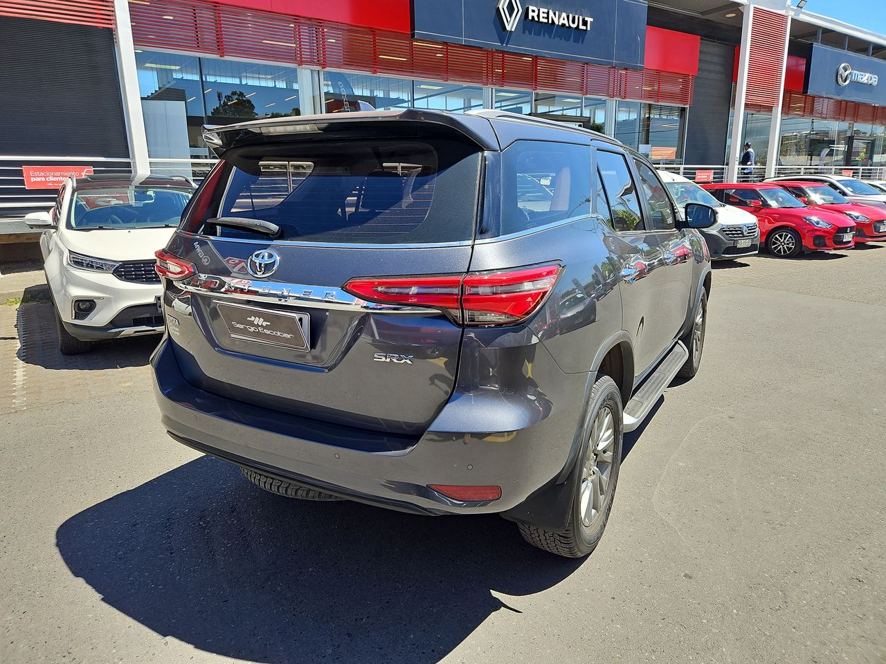 Toyota Fortuner New Fortuner Srx 2.7 2023 Usado en Usados de Primera - Sergio Escobar