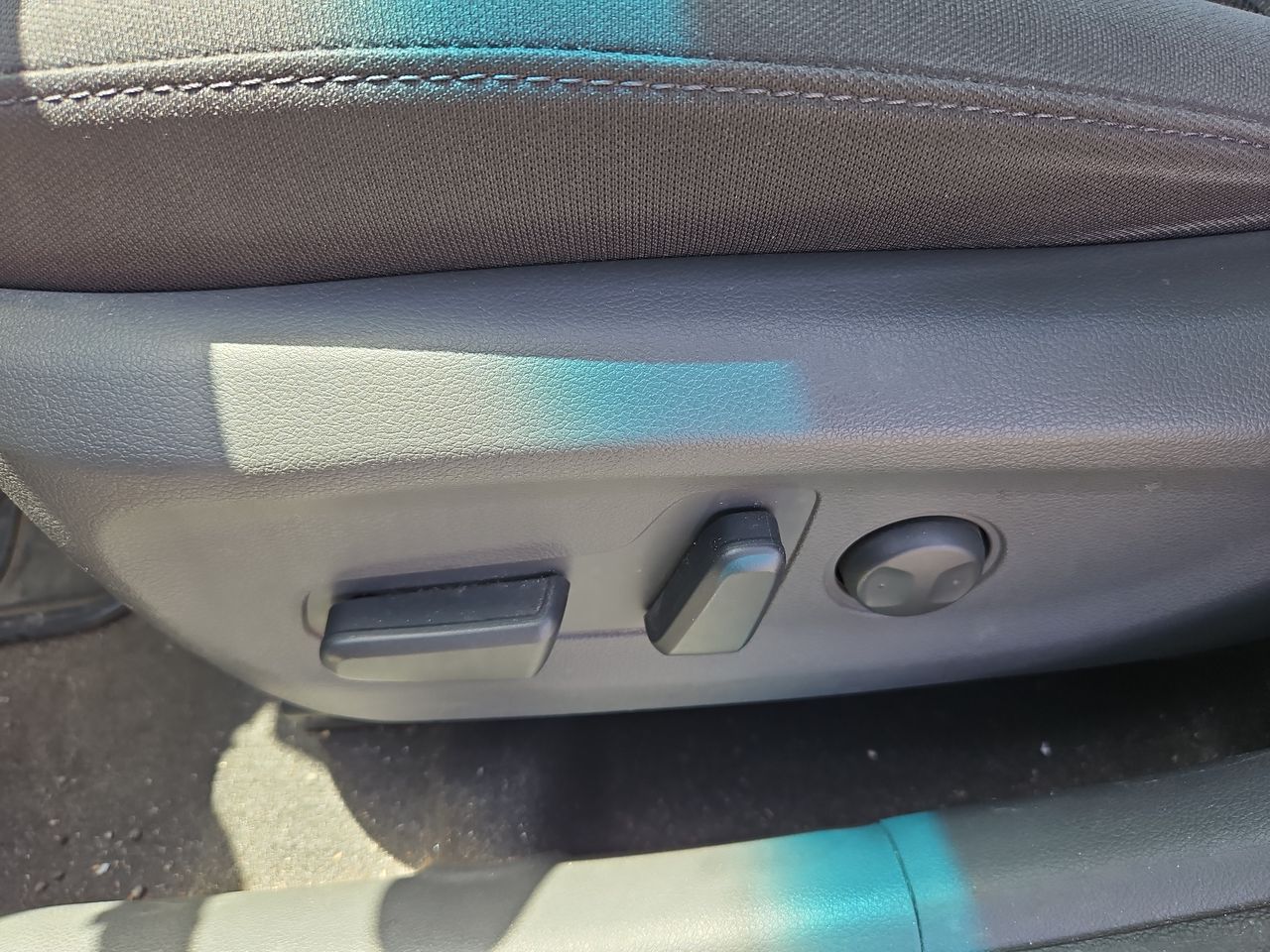 Hyundai Ioniq Ioniq Ae Gdi Hb 1.6 Aut 2020 Usado en Usados de Primera - Sergio Escobar