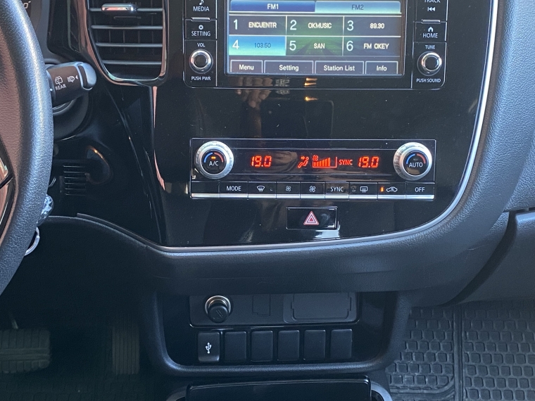 Mitsubishi Outlander Outlander Cvt 2.0 Aut 2022 Usado en Rosselot Usados