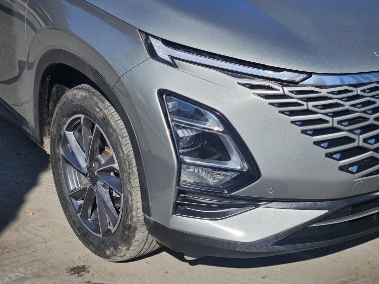 Omoda C5 — foto 7 de 21