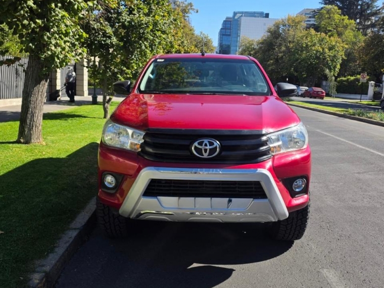 Toyota Hilux Dx 4x4 2.4 2022  Usado en Autos