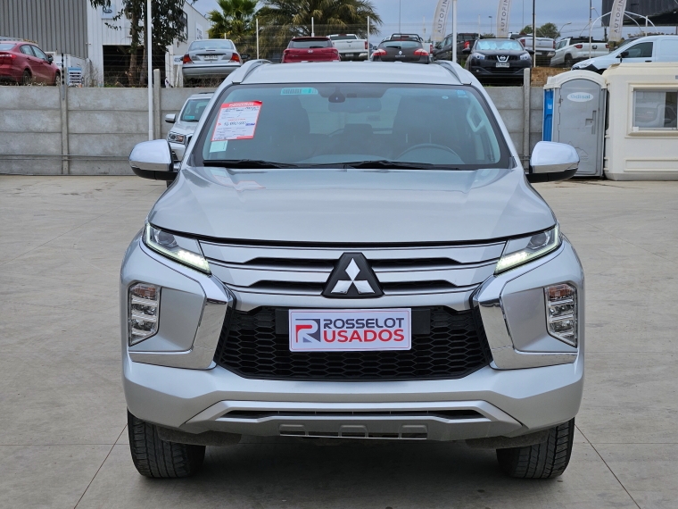 Mitsubishi Montero sport New Montero Sport 3.0 2wd At Euro 6 2024 Usado en Rosselot Usados