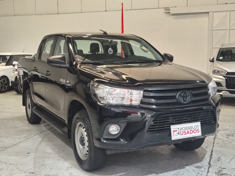 Toyota Hilux Hilux D/cab Turbo 4x2 2.5 2023 Usado en Rosselot Usados