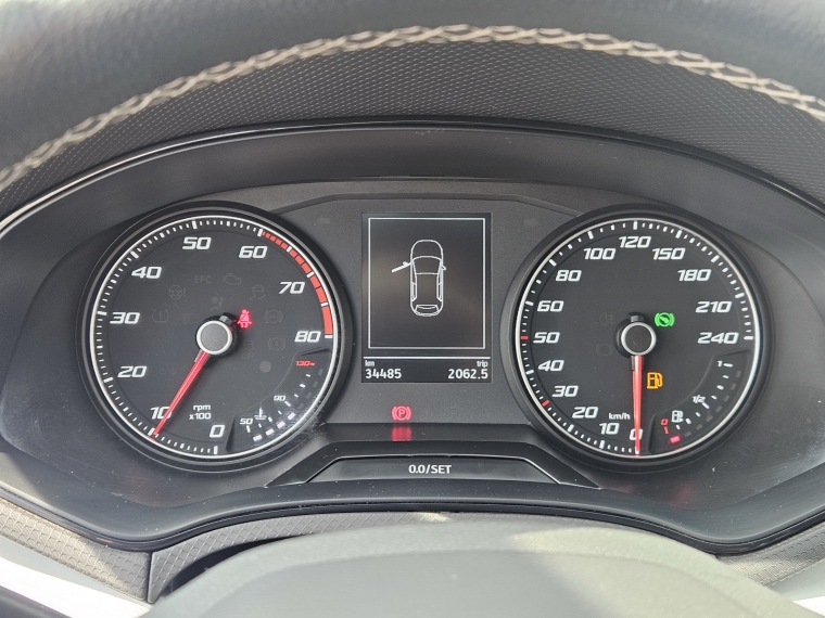 SEAT Ibiza — foto 17 de 20