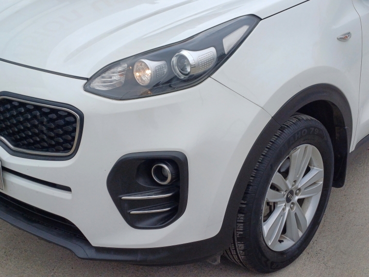 Kia Sportage Sportage Lx 2.0l Dsl 6mt 2wd 4x2 - 1903 2018 Usado en Rosselot Usados