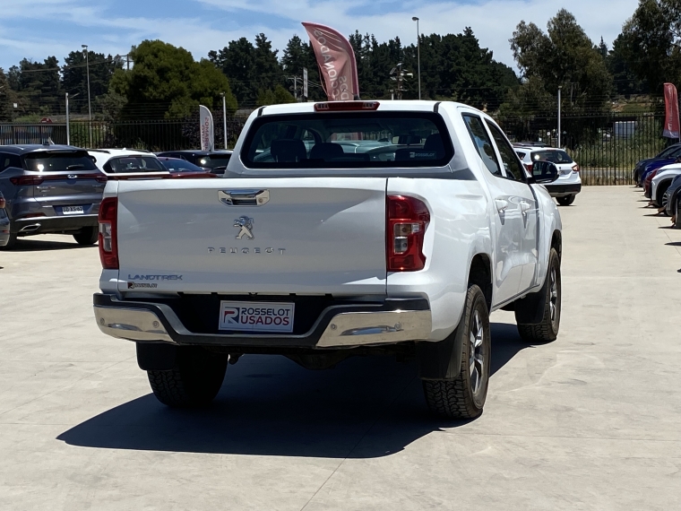 Peugeot Landtrek Landtrek Active Bluehdi 180 4x2 Euro 6b 2024 Usado en Rosselot Usados