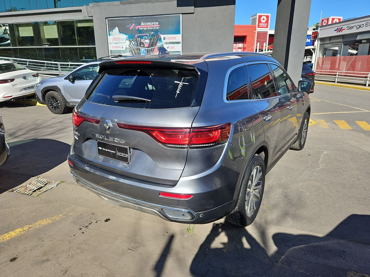 Renault Koleos Koleos 4x2 2.5 Aut 2023 Usado en Usados de Primera - Sergio Escobar