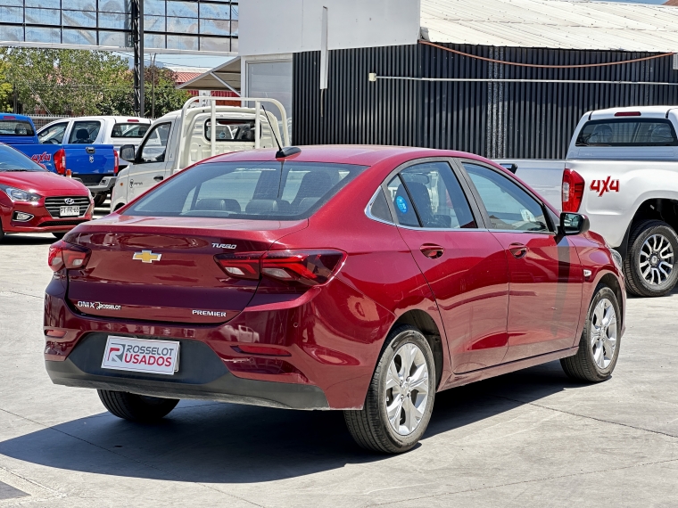 Chevrolet Onix sedan Onix Ii Pr Hb 1.0 At 2022 Usado en Rosselot Usados