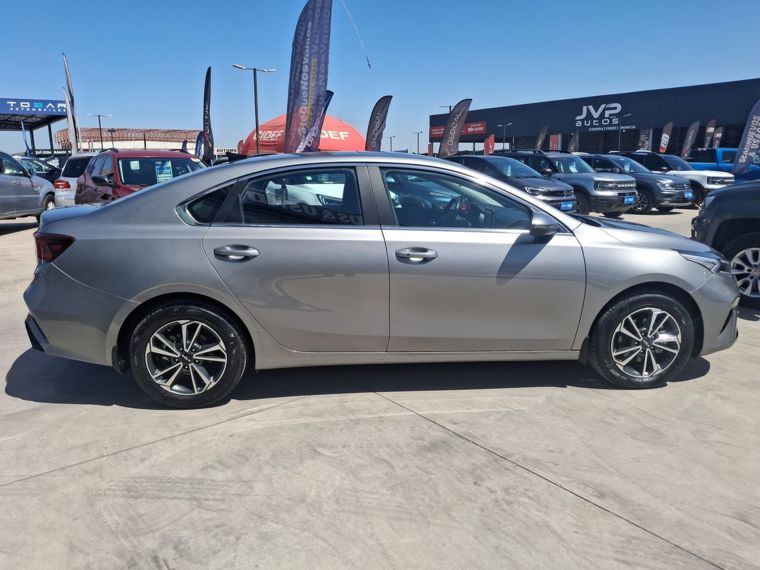 Kia Cerato Cerato Ex 4x2 1.6 Aut 2023 Usado  Usado en Webautos.cl