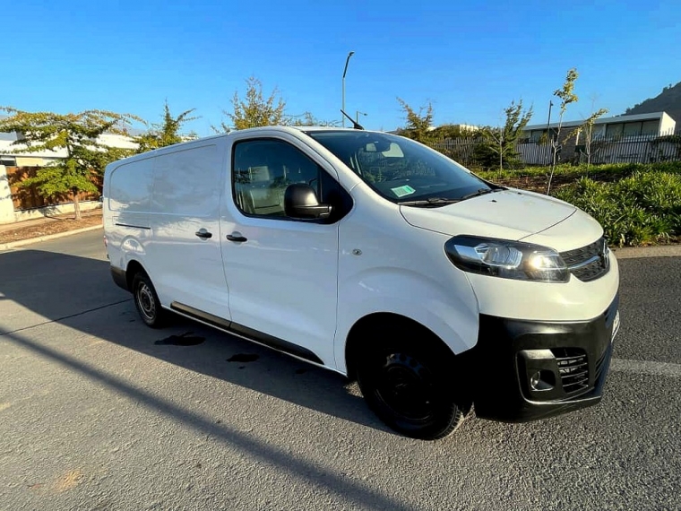 Opel Vivaro Td 150 2.0 Mt 2021  Usado en Automarket Chile