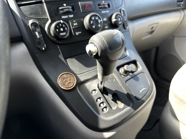 Kia Carnival Carnival Lx 2.7 Aut 2014 Usado  Usado en Kovacs Usados