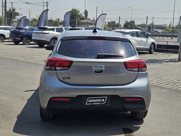 Kia Rio 5 Ex Full Mt 1.4  4x2 2022 Usado  Usado en Kovacs Usados