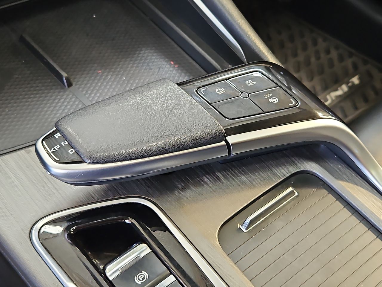 Changan Uni-t Uni T Turbo 1.5 Aut 2022 Usado en Usados de Primera - Sergio Escobar