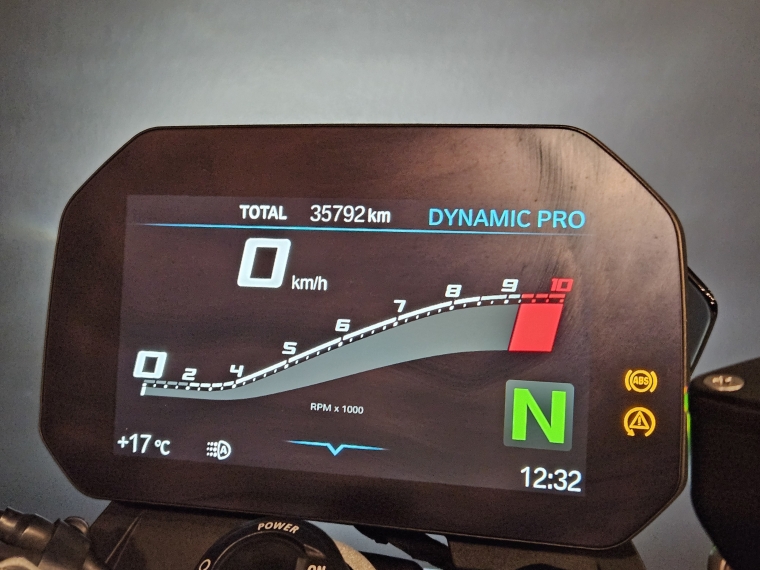 Bmw F 900 r . 2023 Usado en BMW Premium Selection