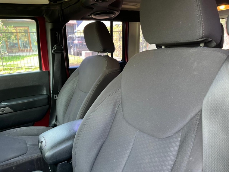 Jeep Wrangler  3.6 Unlimited Sport 4x4 At 5p. 2013 Usado en Autoadvice Autos Usados