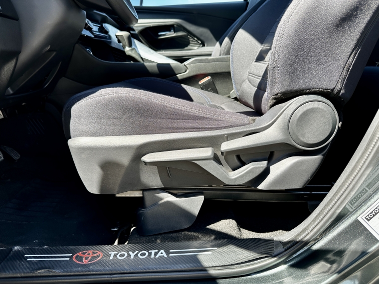 Toyota Yaris 1.5 Xg At 2025 Usado  Usado en Kovacs Usados