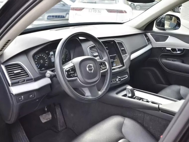 Volvo Xc90 2.0 B6 Momentum 4x4 At 5p 2022 Usado  Usado en BMW Premium Selection
