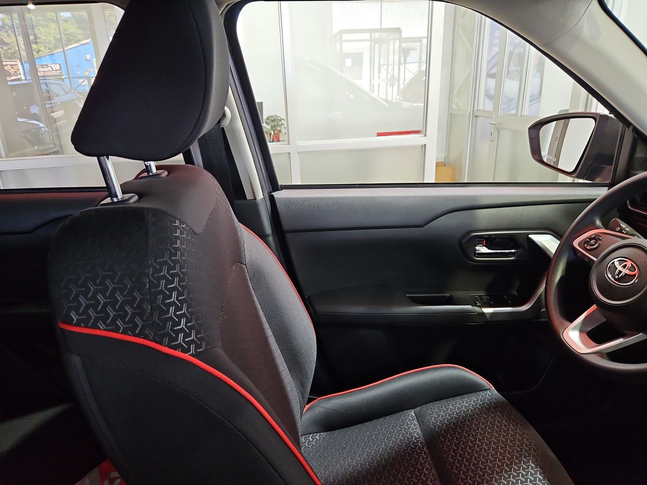 Toyota Raize Raize 4x2 1.2 2023 Usado en Usados de Primera - Sergio Escobar