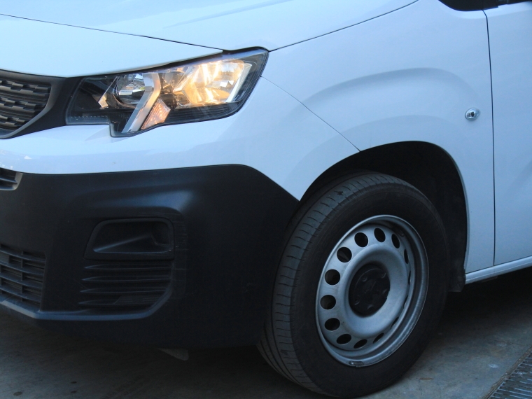 Peugeot Partner 1.5  L1  Blue Hdi  100mt Diesel 2024 Usado  Usado en Kovacs Usados