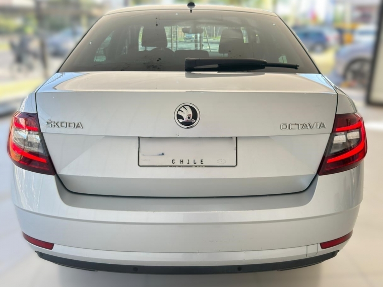 Skoda Octavia Ambition 1.4t Mt 6 Vel. 2021 Usado en Automotriz Olea Flaño