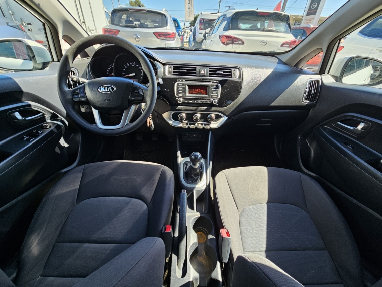 Kia Rio 5 Rio 5 Lx 1.2l 5mt Special Pack - 1817 2017 Usado en Rosselot Usados
