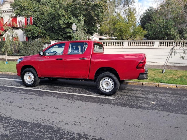TOYOTA HILUX DX 4X2 2.4 - imagen 9