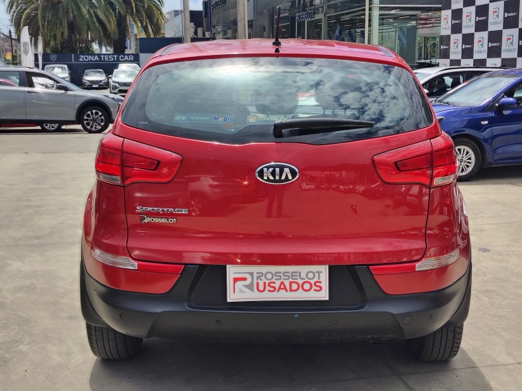 Kia Sportage Sportage Lx 2.0 Gsl 6at Ac 4x2 Euro V - 1550 2015 Usado en Rosselot Usados