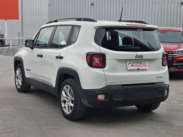 Jeep Renegade Renegade Sport 4x2 At 2018 Usado en Rosselot Usados