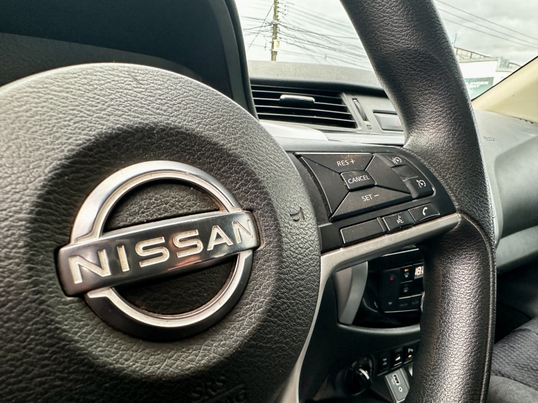 Nissan Navara Navara D Cab 2.3 2023 Usado en Rosselot Usados