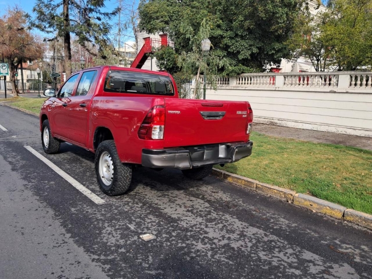 TOYOTA HILUX DX 4X2 2.4 - imagen 4