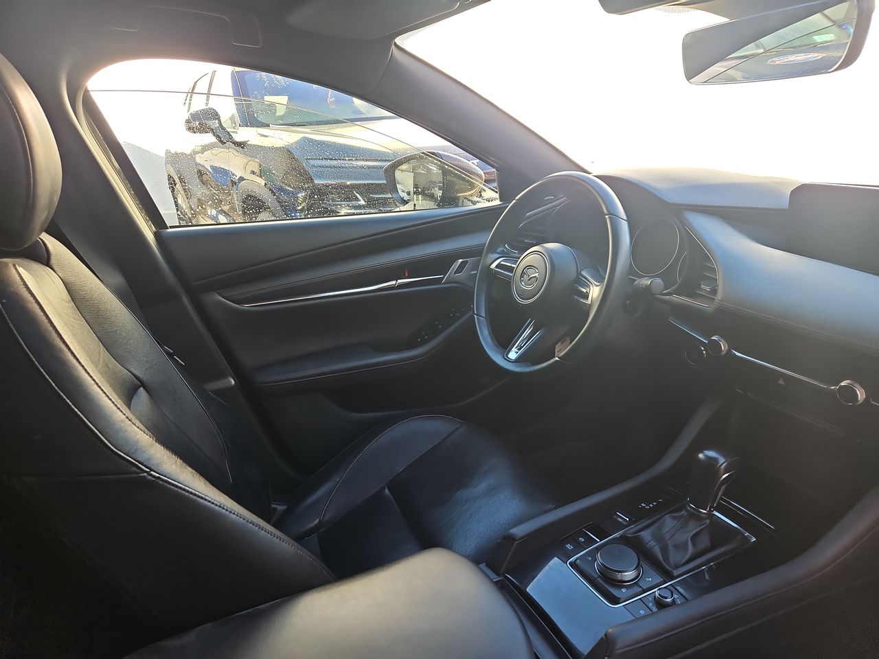 Mazda 3 3 Hatch Back 2.5 Aut 2020 Usado en Usados de Primera - Sergio Escobar