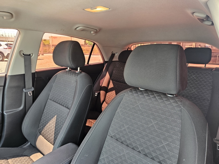 Kia Rio 5 Ex Full Mt 1.4  4x2 2022 Usado  Usado en Kovacs Usados