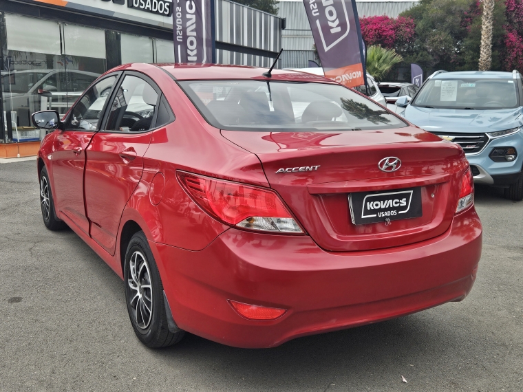 Hyundai Accent Rb Gl 1.4 2017 Usado  Usado en Kovacs Usados