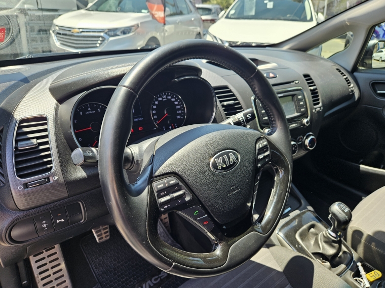 Kia Cerato Sx 1.6 2018 Usado  Usado en Kovacs Usados