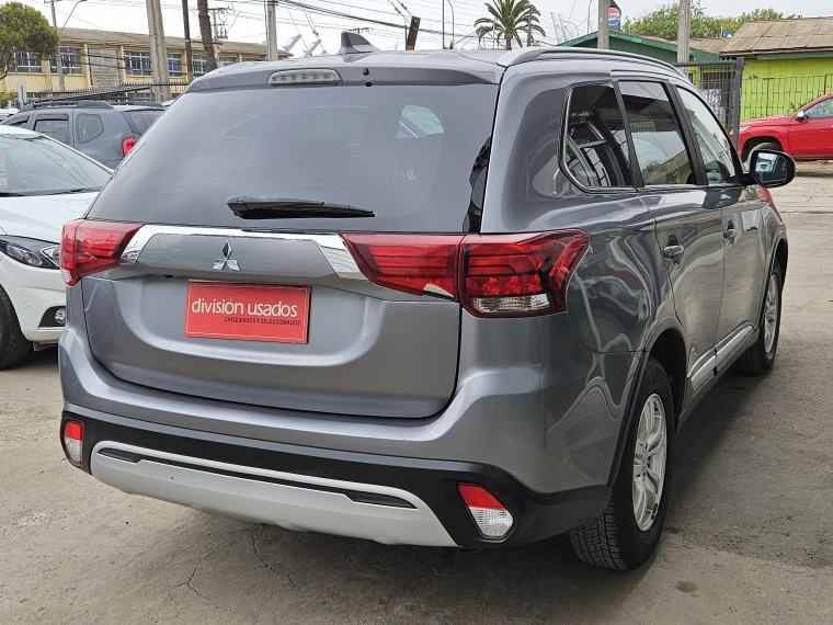 Mitsubishi Outlander Outlander 2.0 2022 Usado en Rosselot Usados