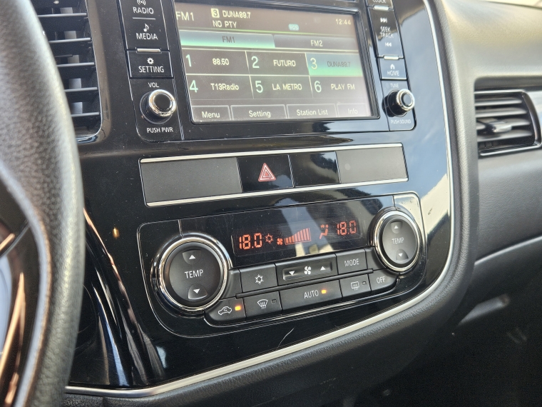 Mitsubishi Outlander Outlander Cvt 2.0 Aut 2019 Usado en Rosselot Usados